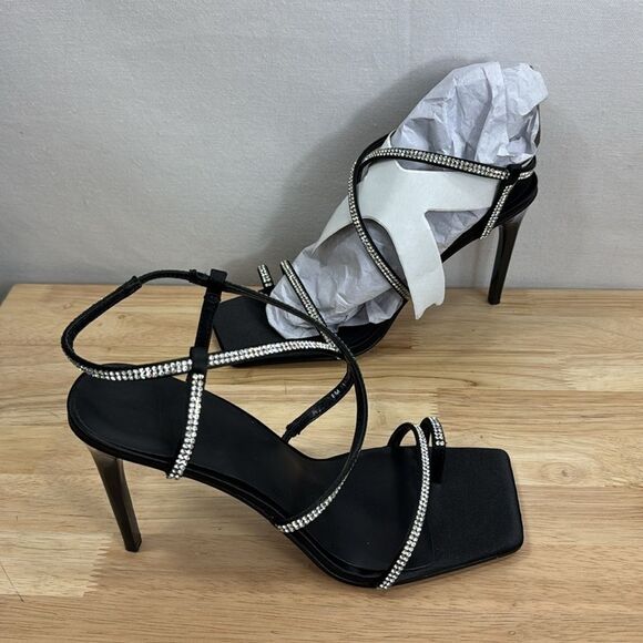 INC International Concepts Arti Strappy Dress Sandals- Black- 8 M NIB - Picture 5 of 8